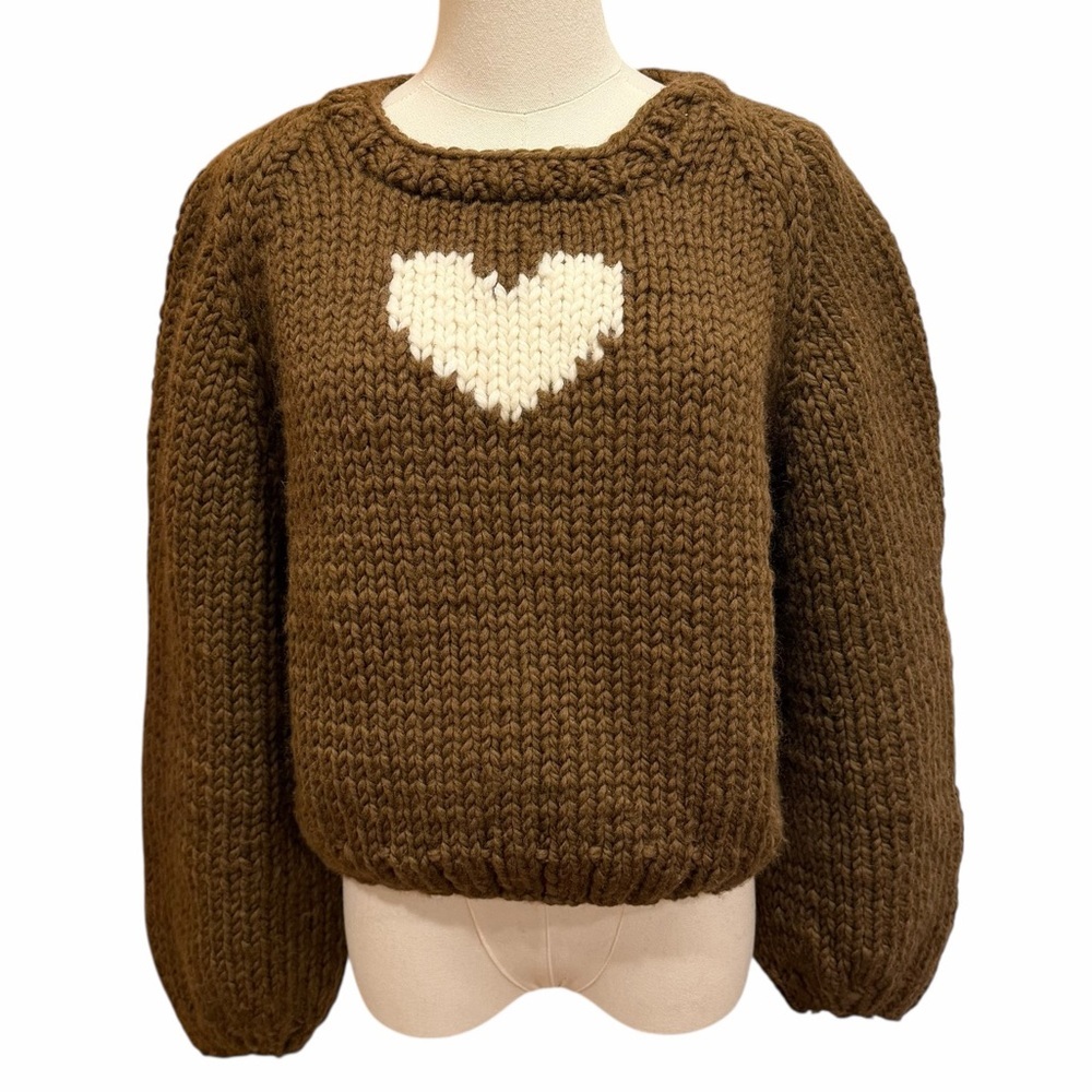 GOGO Canada | Wool Heart Sweater | One Size | Women's